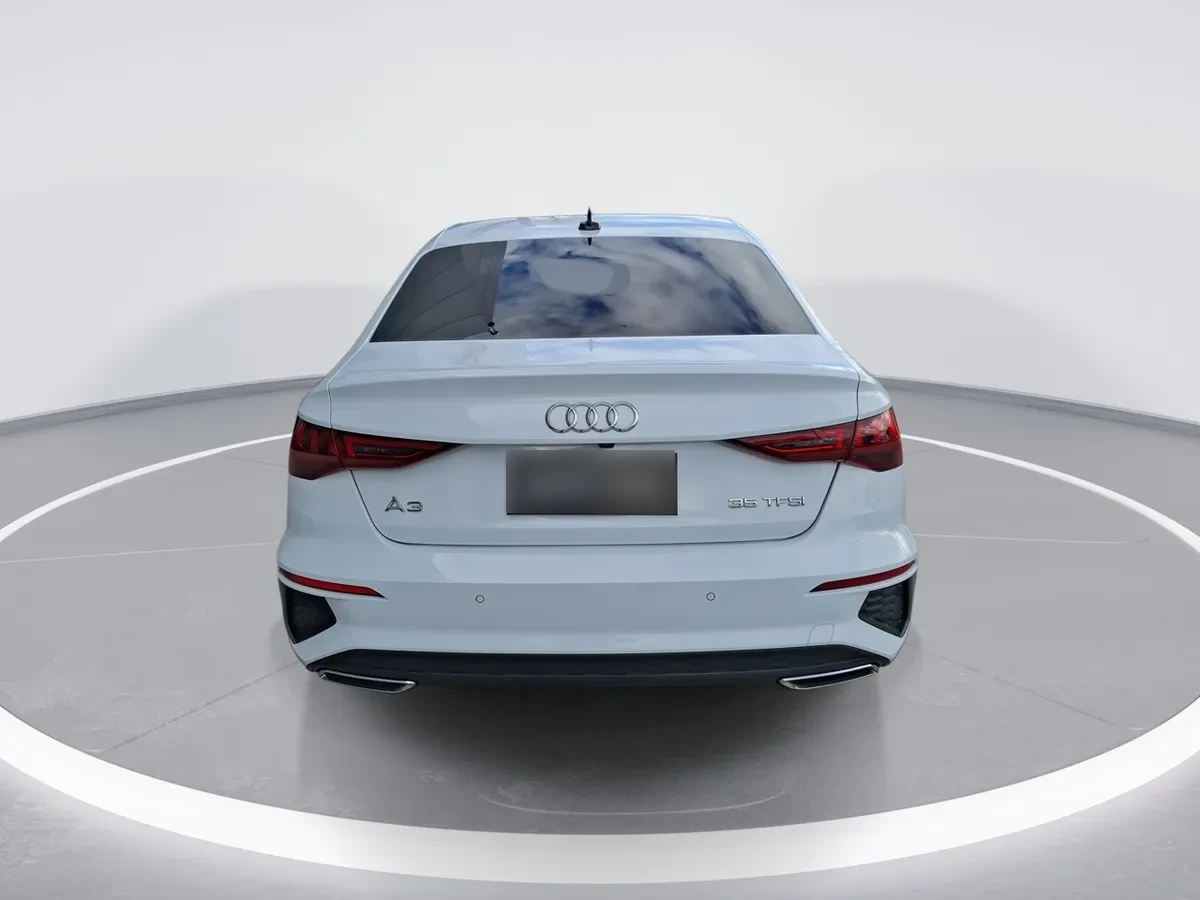 Audi A3 1.4 Tfsi 35 Sport 4x2 Sdn At 4p año 2024