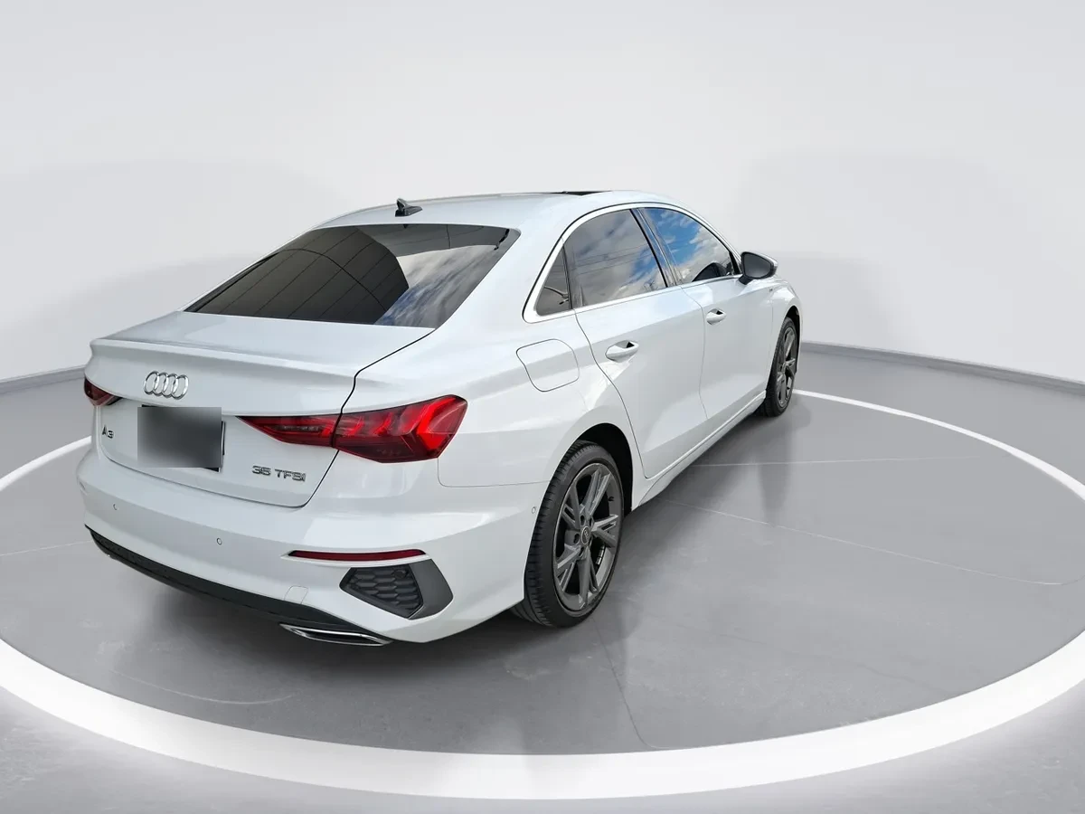 Audi A3 1.4 Tfsi 35 Sport 4x2 Sdn At 4p año 2024