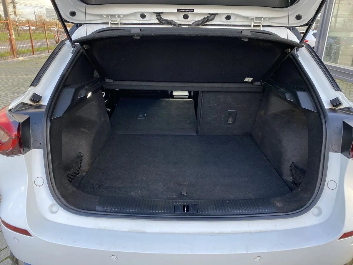 MG One 1.5t Dlx 4x2 Cvt At 5p año 2023