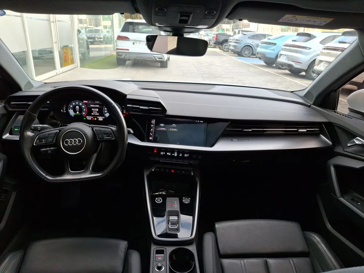 Audi A3 1.4 Tfsi 35 Sport 4x2 Sdn At 4p año 2024