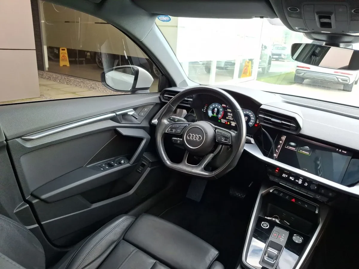 Audi A3 1.4 Tfsi 35 Sport 4x2 Sdn At 4p año 2024