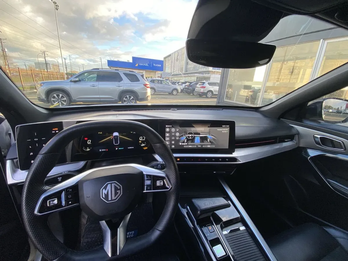 MG One 1.5t Dlx 4x2 Cvt At 5p año 2023