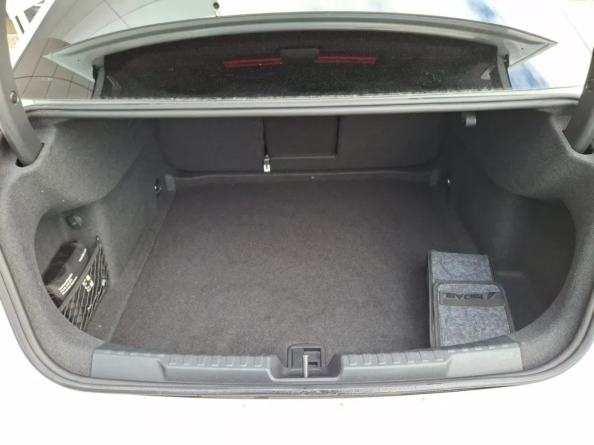 Audi A3 1.4 Tfsi 35 Sport 4x2 Sdn At 4p año 2024
