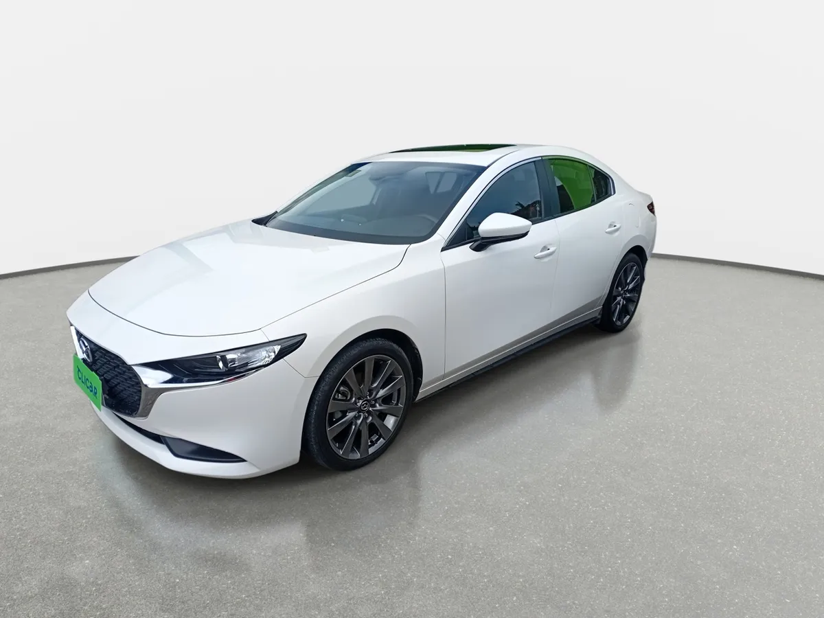 Mazda 3 2.0 V 4x2 Sdn 6at 4p año 2023