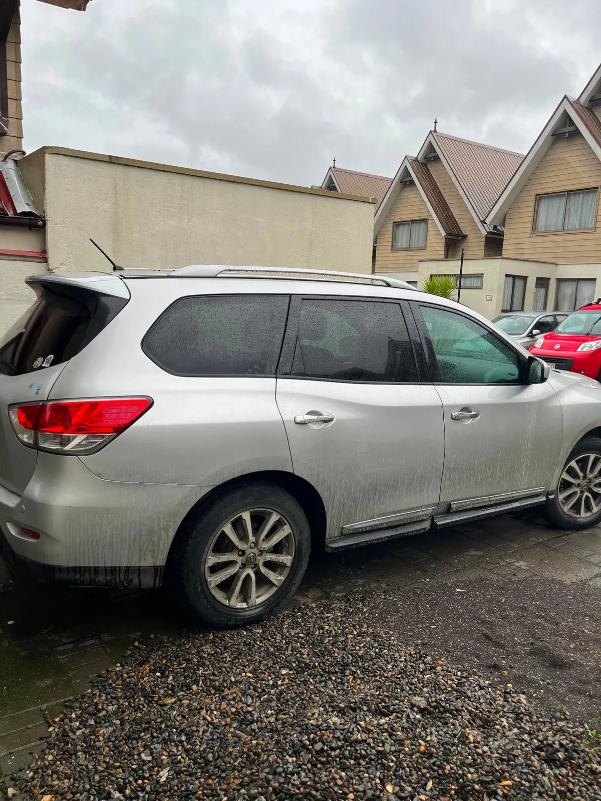 NISSAN PATHFINDER 3.5 Exclusive Cvt At 4x4 año 2015