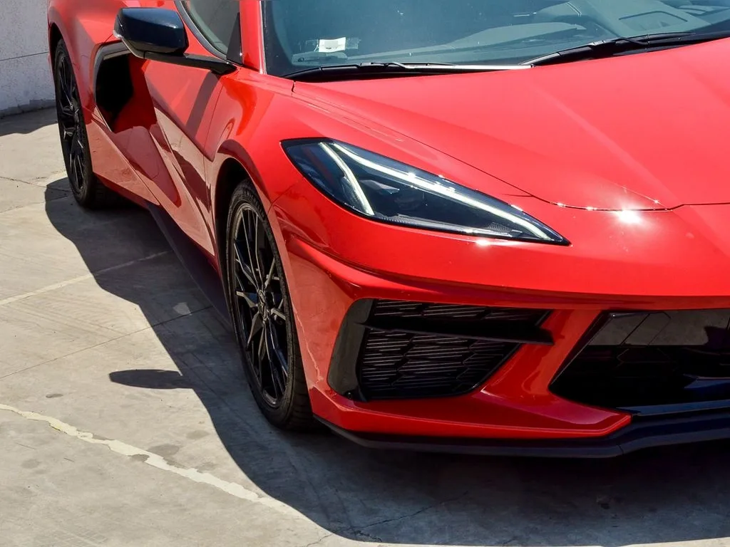 Chevrolet Corvette Stingray C8 V8 6.2 L año 2026