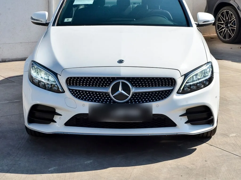Mercedes-Benz C 300 2.0 T año 2021