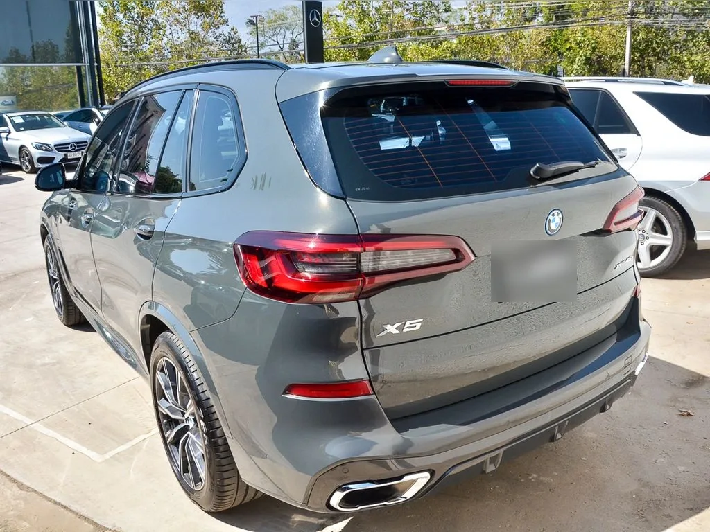 BMW X5 Xdrive 45e 4x4 año 2023