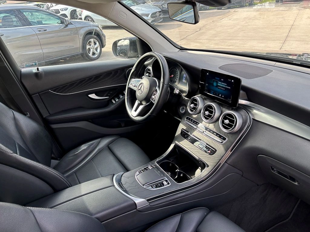 Mercedes-Benz Glc 200 2.0 T Aut año 2022