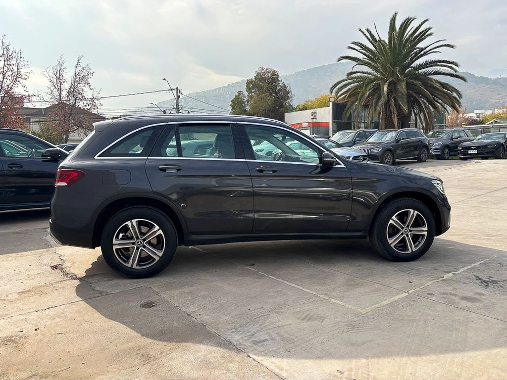 Mercedes-Benz Glc 200 2.0 T Aut año 2022