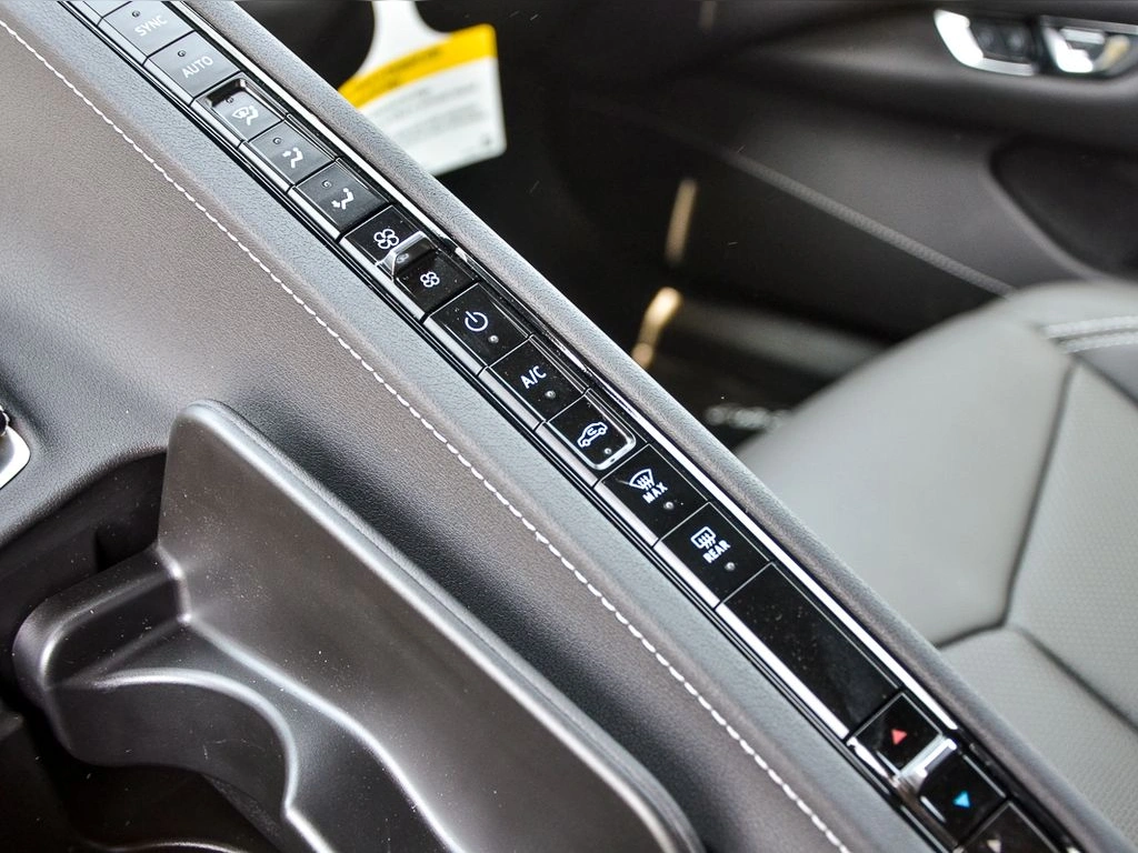 Chevrolet Corvette Stingray C8 V8 6.2 L año 2026