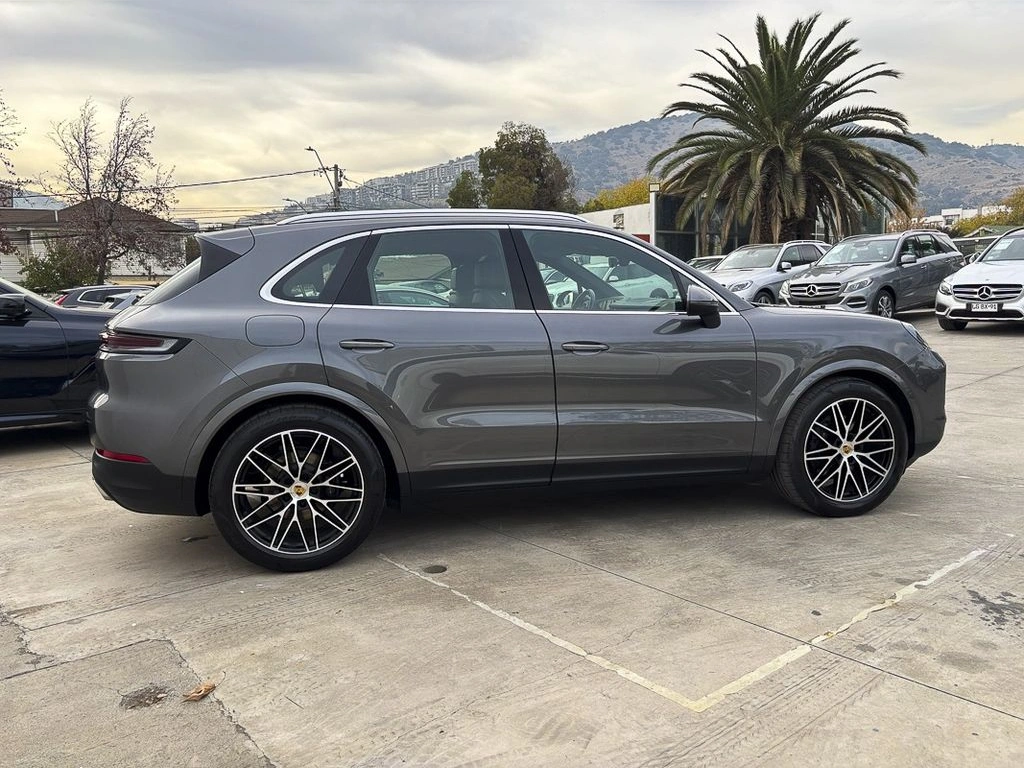 Porsche Cayenne 3.0 V6 E3 At 4x4 año 2024