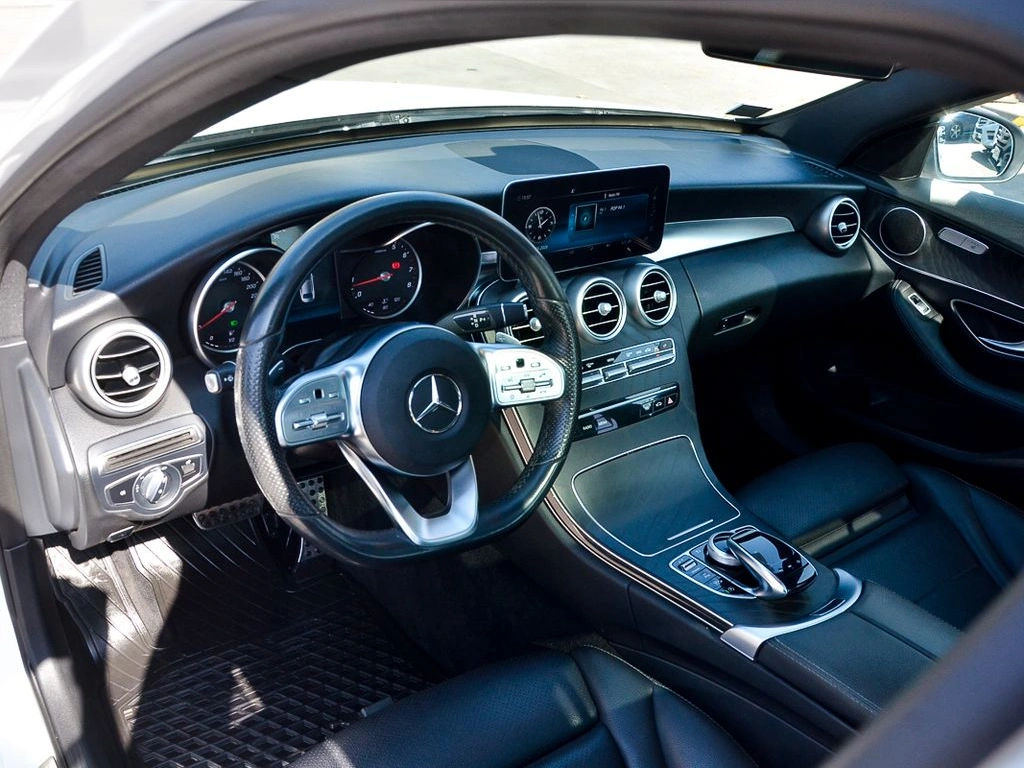 Mercedes-Benz C 300 2.0 T año 2021
