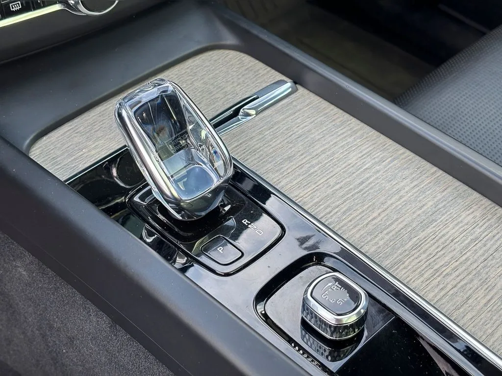 Volvo Xc60 Ii T8 Recharge Awd 2.0 año 2023