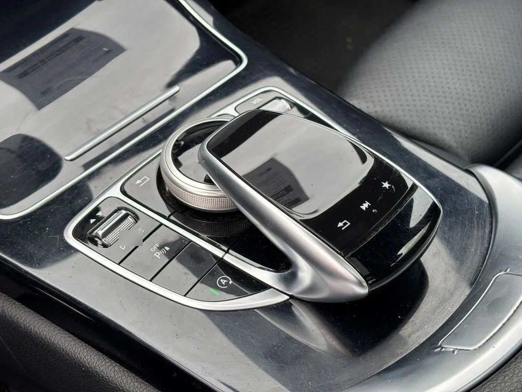 Mercedes-Benz C 300 2.0t año 2018
