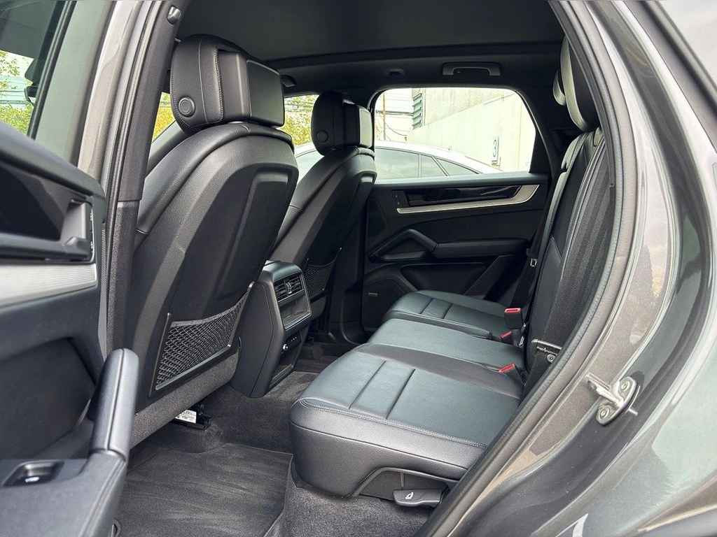 Porsche Cayenne 3.0 V6 E3 At 4x4 año 2024
