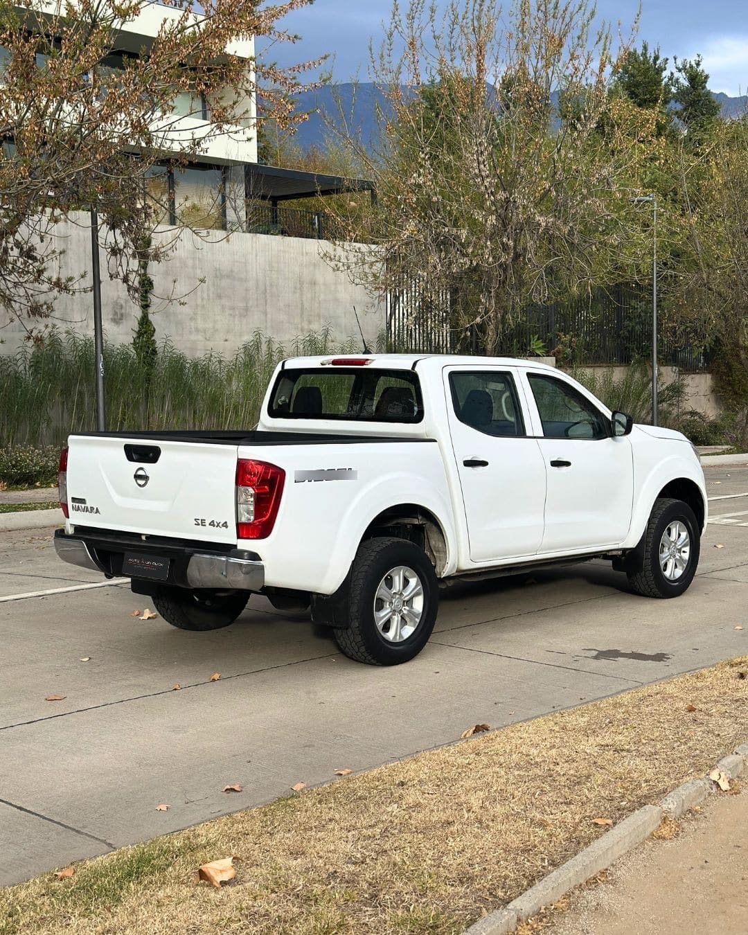 Nissan NP300 2.3 D Navara Dc Se Mt Diesel año 2020