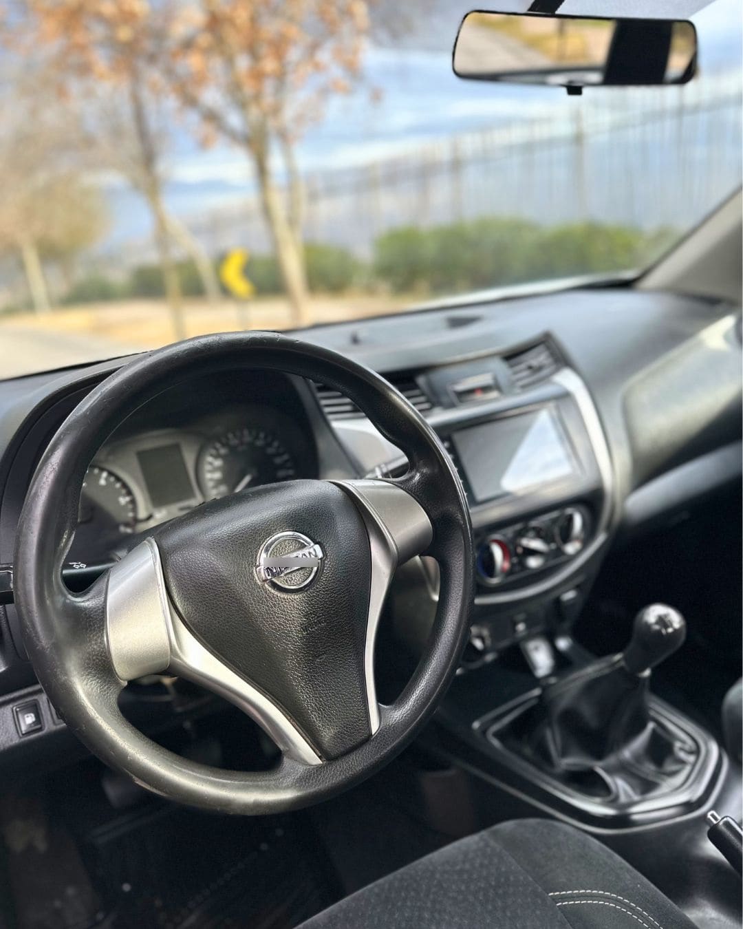 Nissan NP300 2.3 D Navara Dc Se Mt Diesel año 2020
