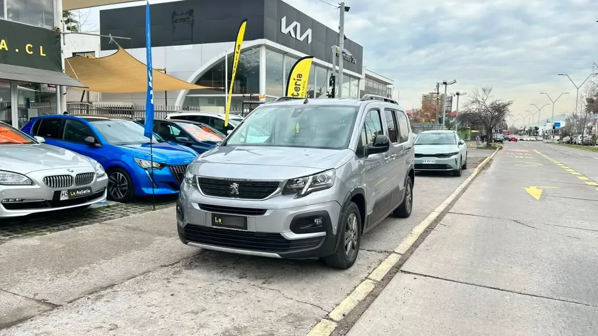 Peugeot Rifter Puretech 130 1.2 Aut año 2022