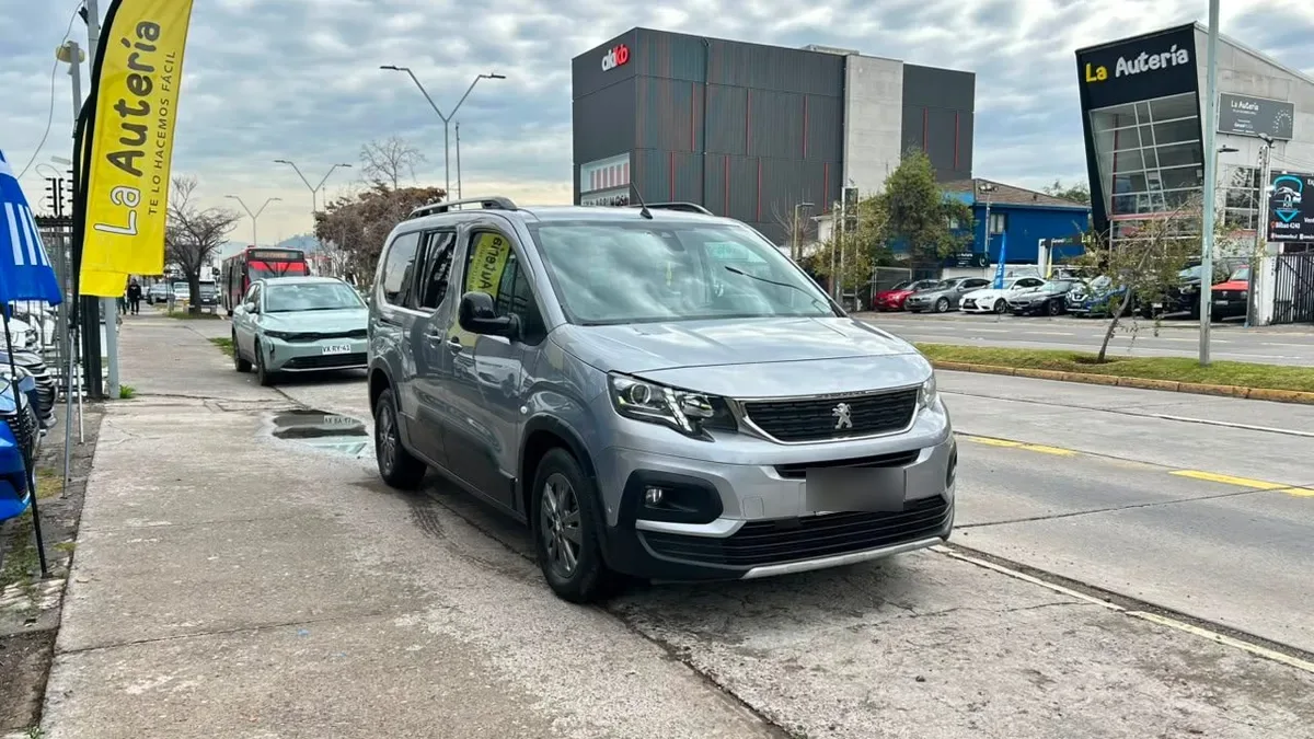 Peugeot Rifter Puretech 130 1.2 Aut año 2022
