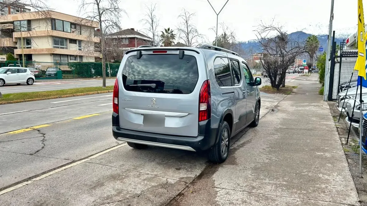 Peugeot Rifter Puretech 130 1.2 Aut año 2022