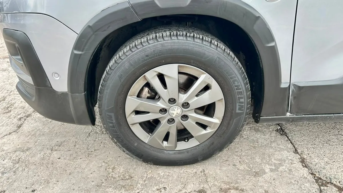 Peugeot Rifter Puretech 130 1.2 Aut año 2022
