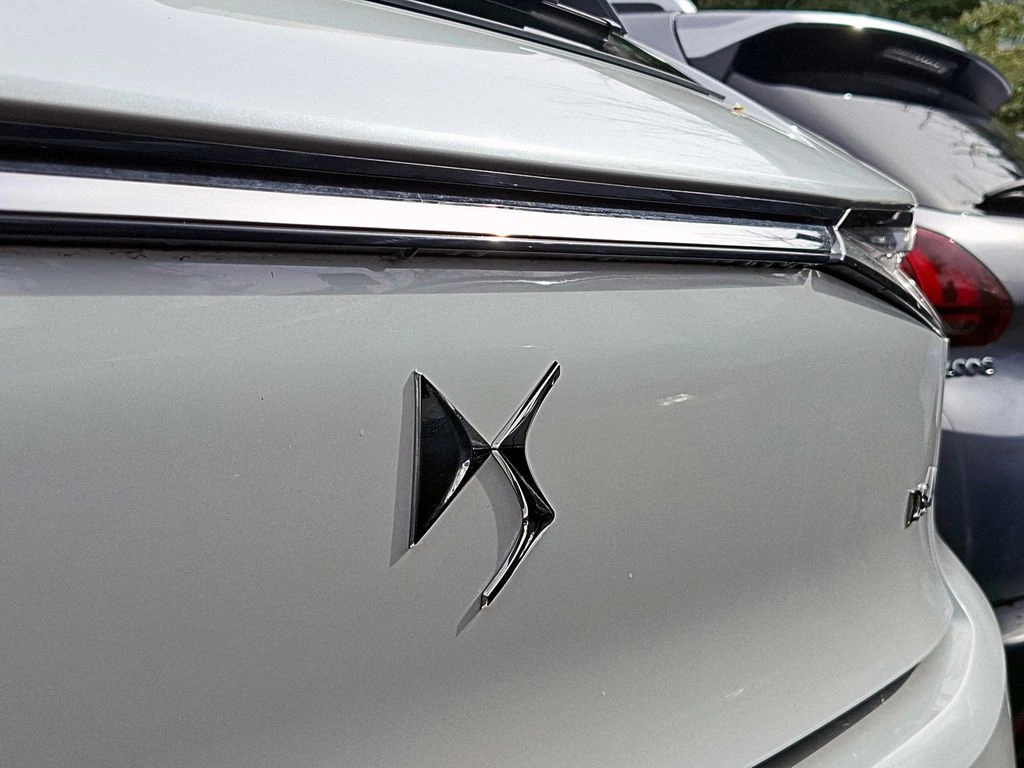 DS Automobiles Ds 4 Cross año 2026