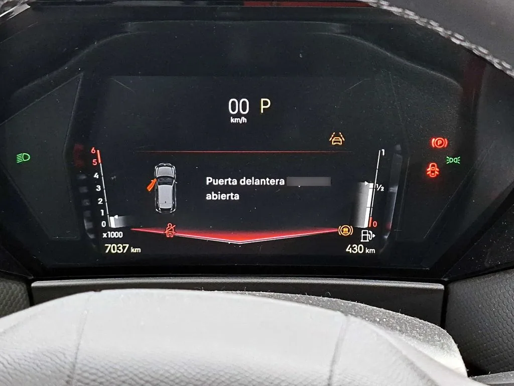 DS Automobiles Ds 4 Cross año 2026