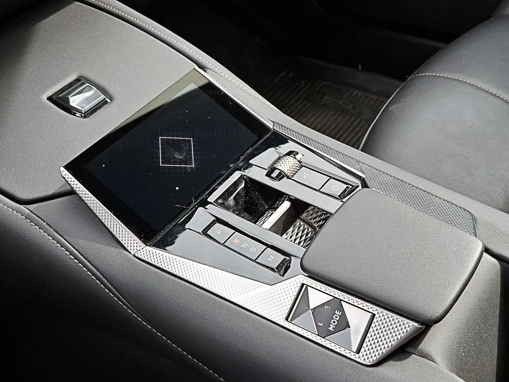 DS Automobiles Ds 4 Cross año 2026