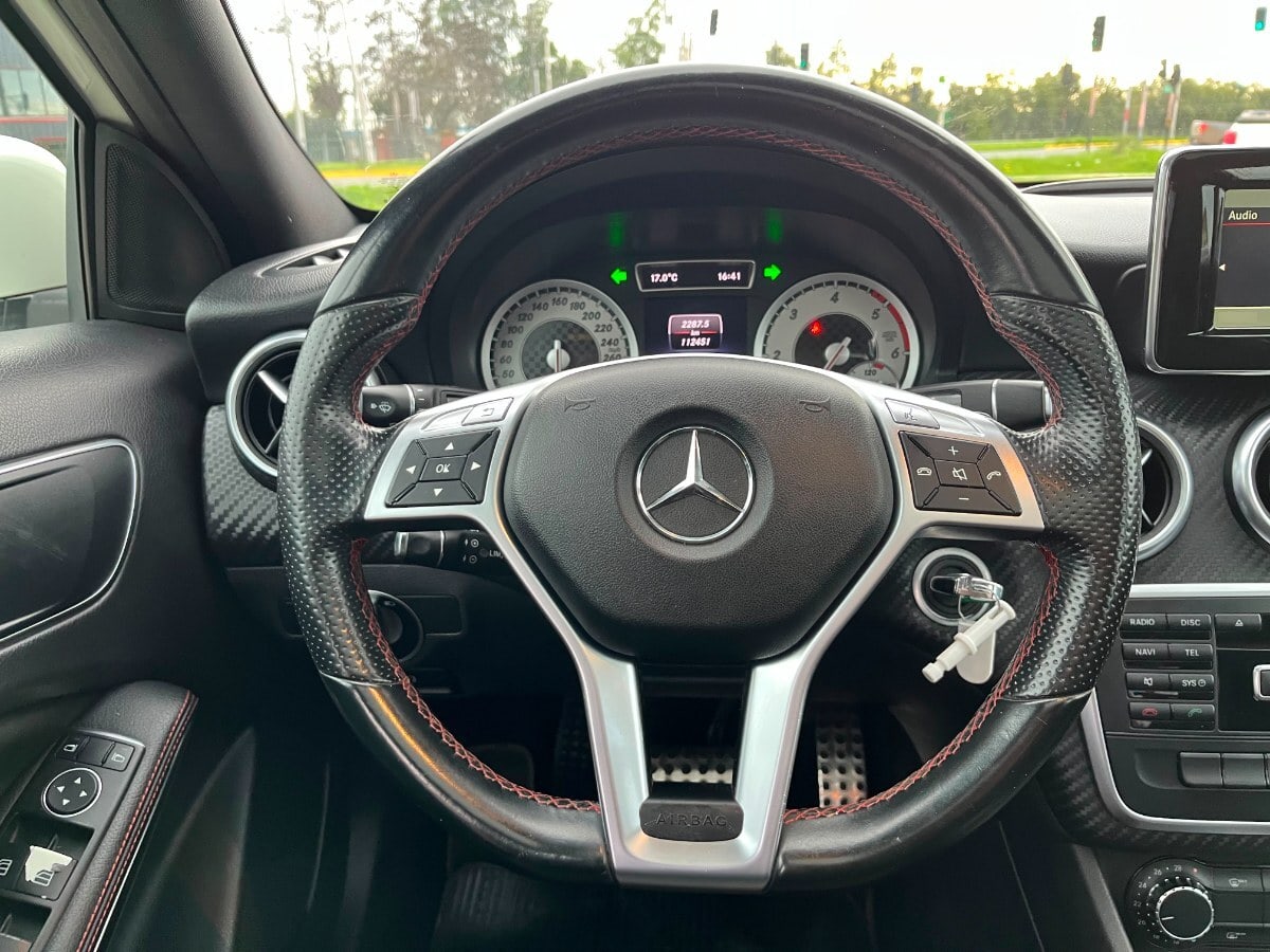 Mercedes-Benz A200 Blueefficiency año 2015