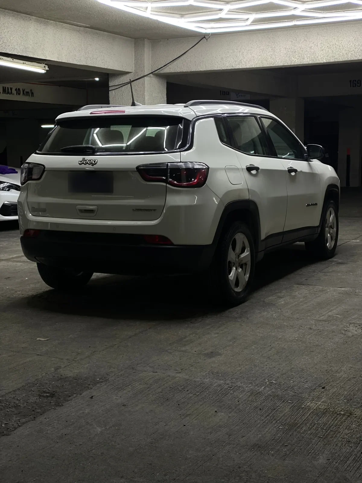 Jeep Compass 2.4 Longitude At año 2018