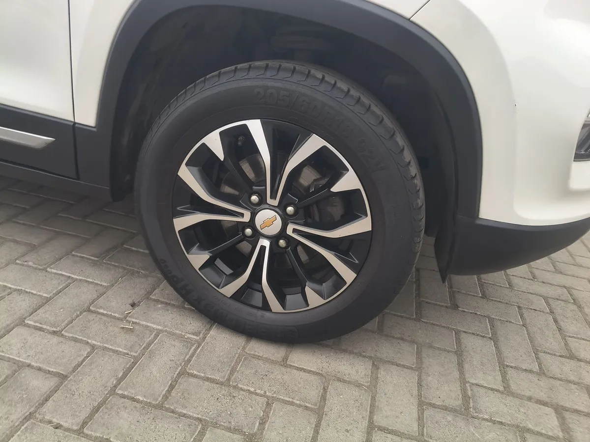 Chevrolet Groove 1.5 Premier 4x2 Mt 5p año 2022