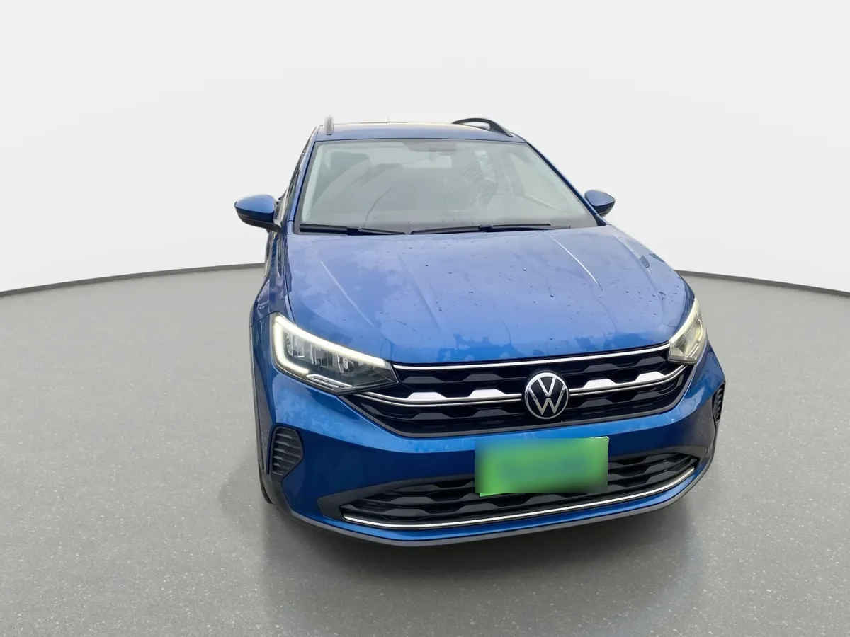 Volkswagen Nivus 1.0 Tsi Comfortline 4x2 At 5p año 2023