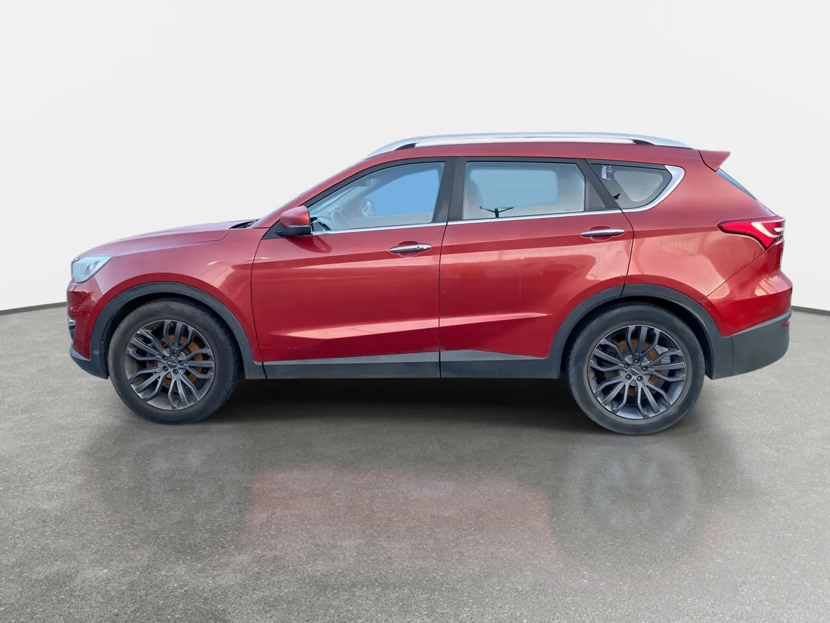 Jetour X70 1.5t Glx 4x2 At 5p año 2023