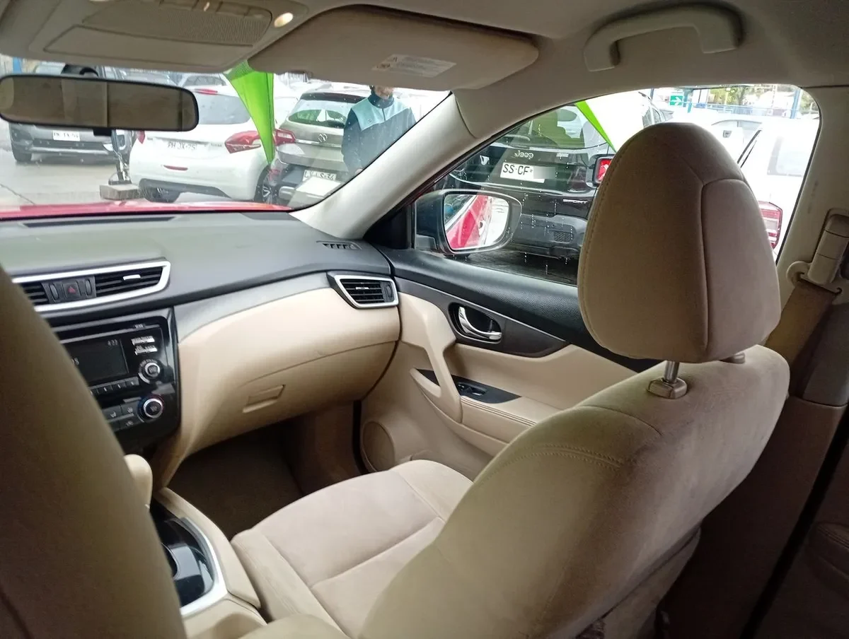 Nissan X-Trail 2.5 Sense 4x2 Cvt At 5p año 2016
