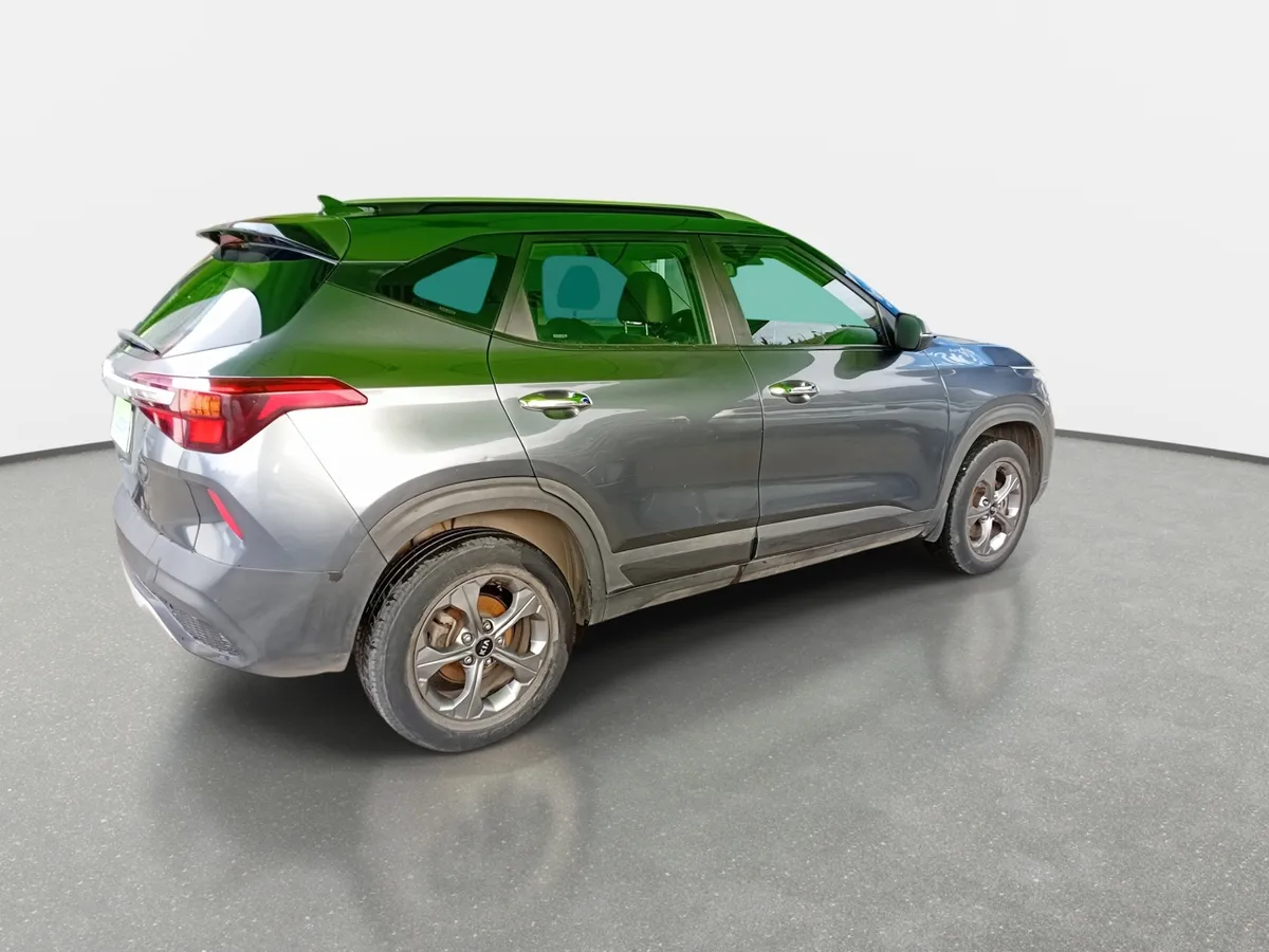 Kia Seltos 1.6 Ex 4x2 6mt 5p año 2021