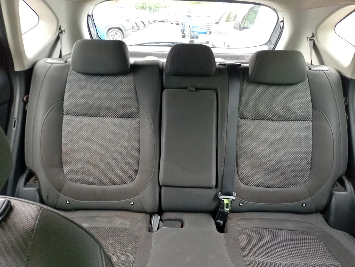 Kia Seltos 1.6 Ex 4x2 6mt 5p año 2021