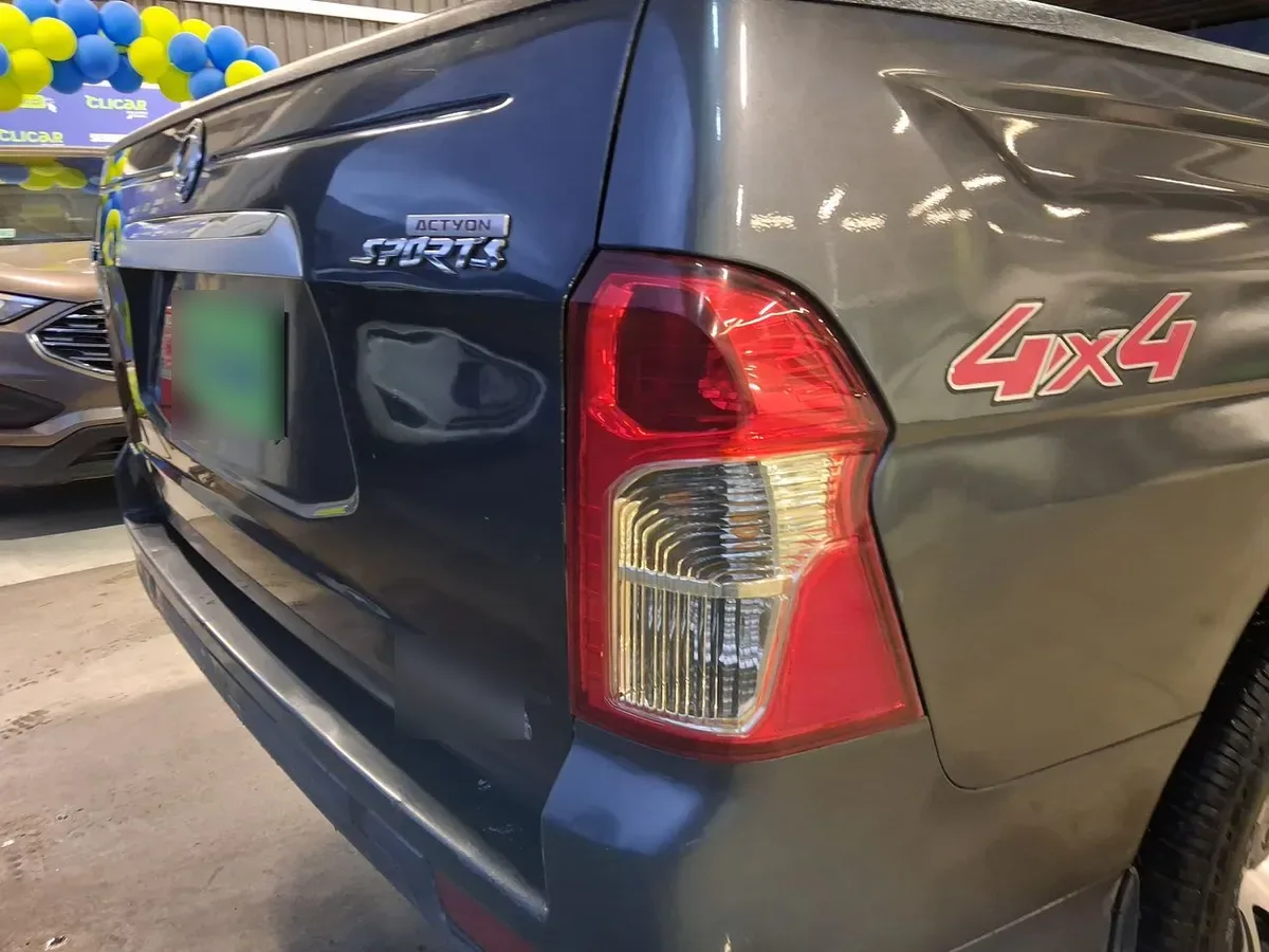 Ssangyong Actyon Sports 2.2 Diesel 4wd 6as711 Ll Dob. Cab. Mt 4p año 2019