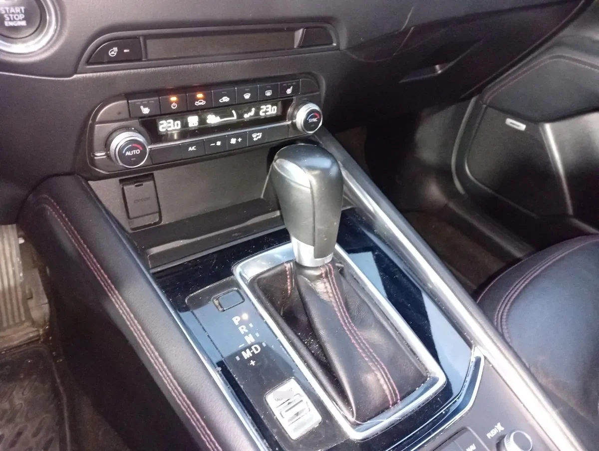 Mazda Cx-5 2.5t Signature Awd At 5p año 2023