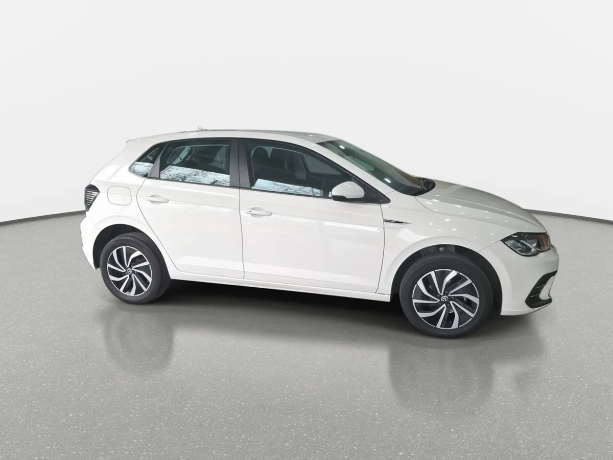 Volkswagen Polo 1.0t Highline 4x2 At6 5p año 2025
