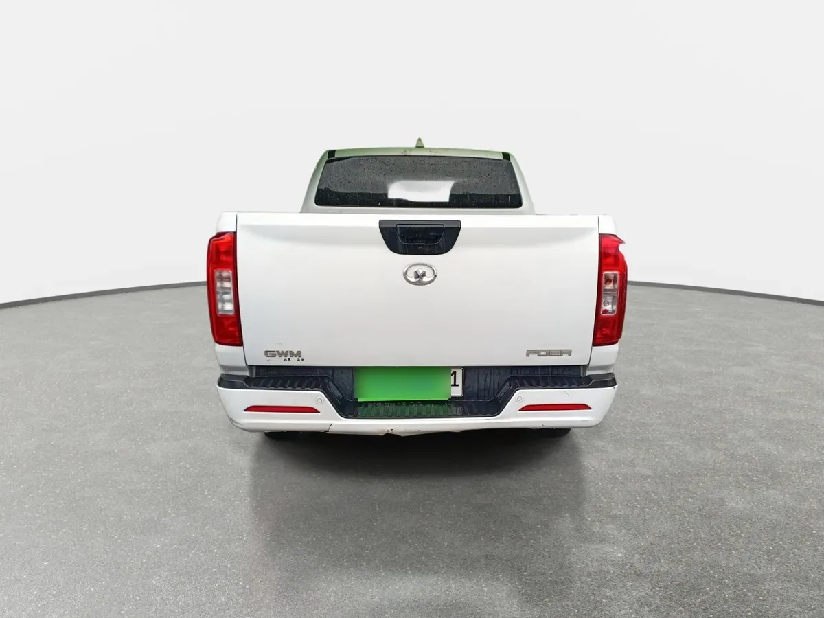 Great Wall Poer 2.0t Elite Diesel Dob. Cab. 4x2 Mt 4p año 2022