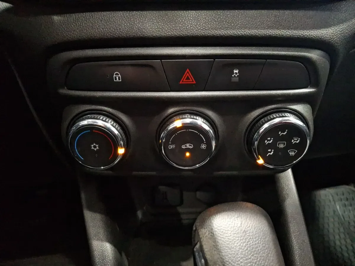 Chevrolet Tracker 1.2t Ltz Fwd At 5p año 2022