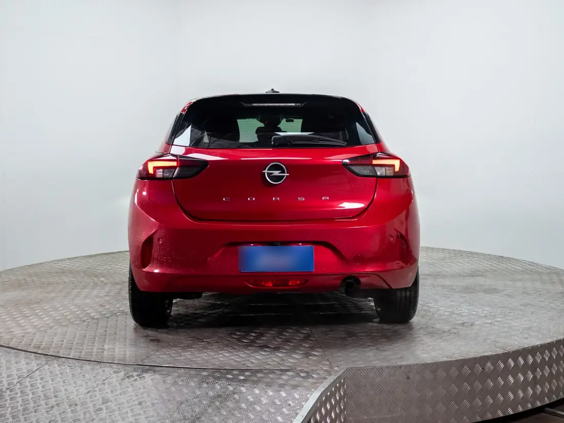 Opel Corsa Corsa 1.2 Edition At año 2024