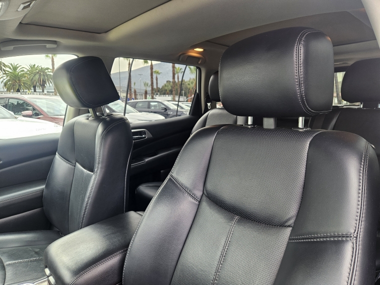 Nissan Pathfinder 4x4 3.5 Aut Cvt Exclucive año 2018