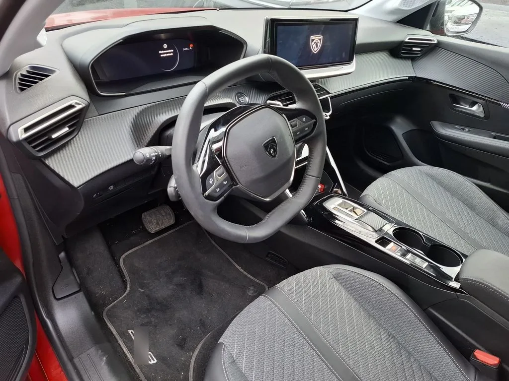 Peugeot 208 Allure Hybrid 136 Edct 1.2 Aut año 2026