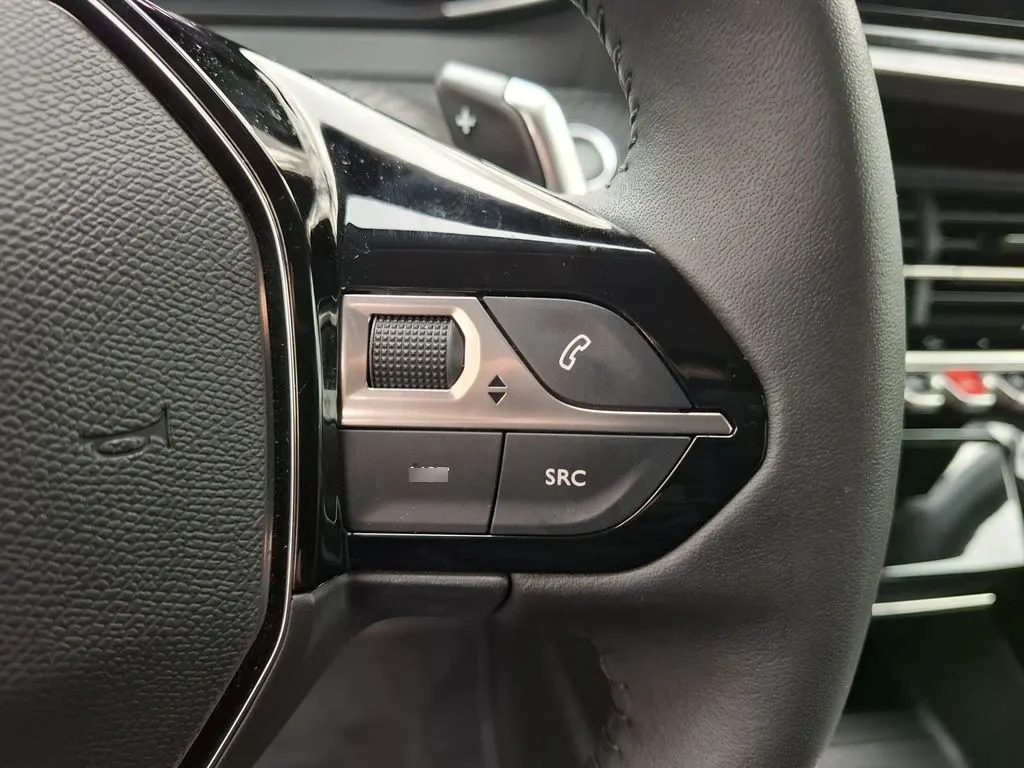 Peugeot 208 Allure Hybrid 136 Edct 1.2 Aut año 2026