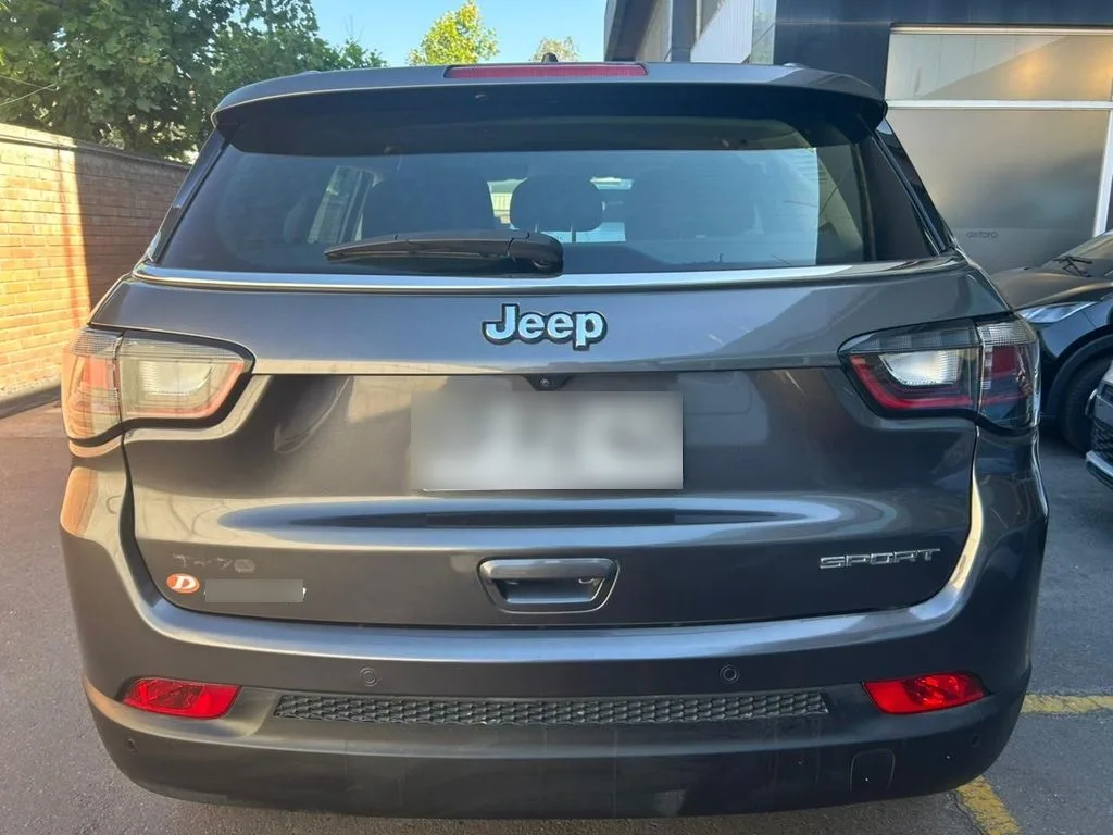 Jeep Compass 1.3 Sport 4x2 At 5p año 2022