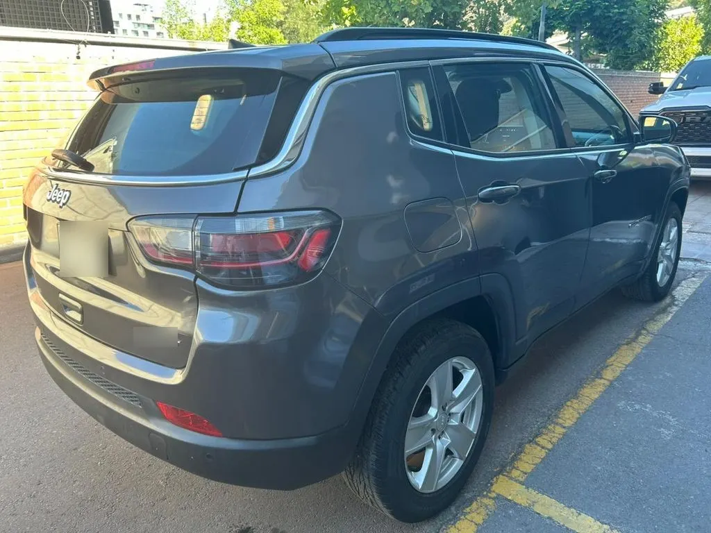 Jeep Compass 1.3 Sport 4x2 At 5p año 2022