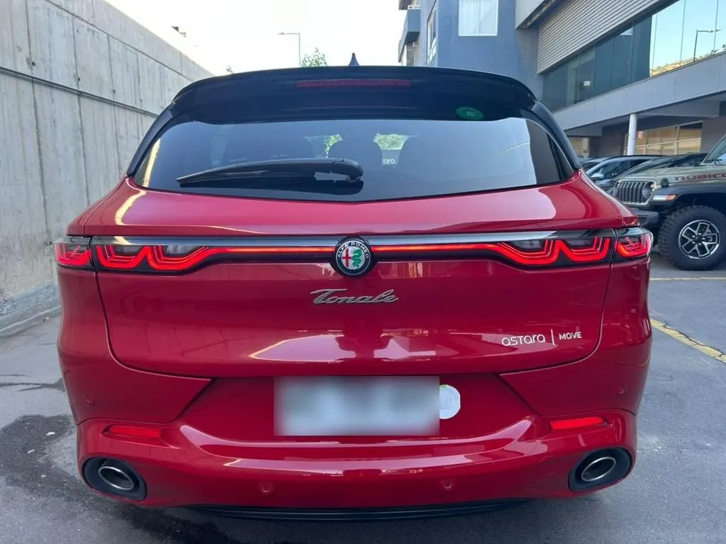 Alfa Romeo Tonale 1.3 Tributo Phev Hybrid 4x4 At 5p año 2025