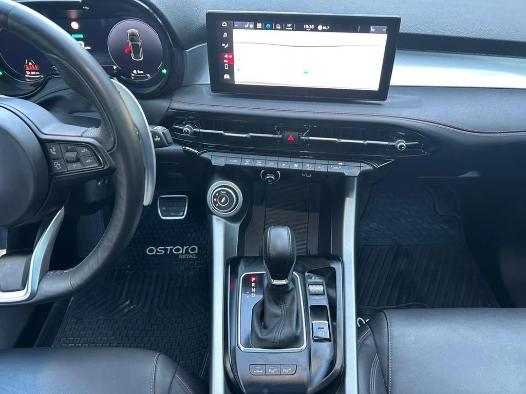 Alfa Romeo Tonale 1.3 Tributo Phev Hybrid 4x4 At 5p año 2025